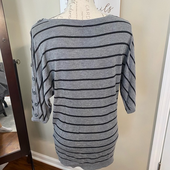 Express tunic sweater - Picture 2 of 5